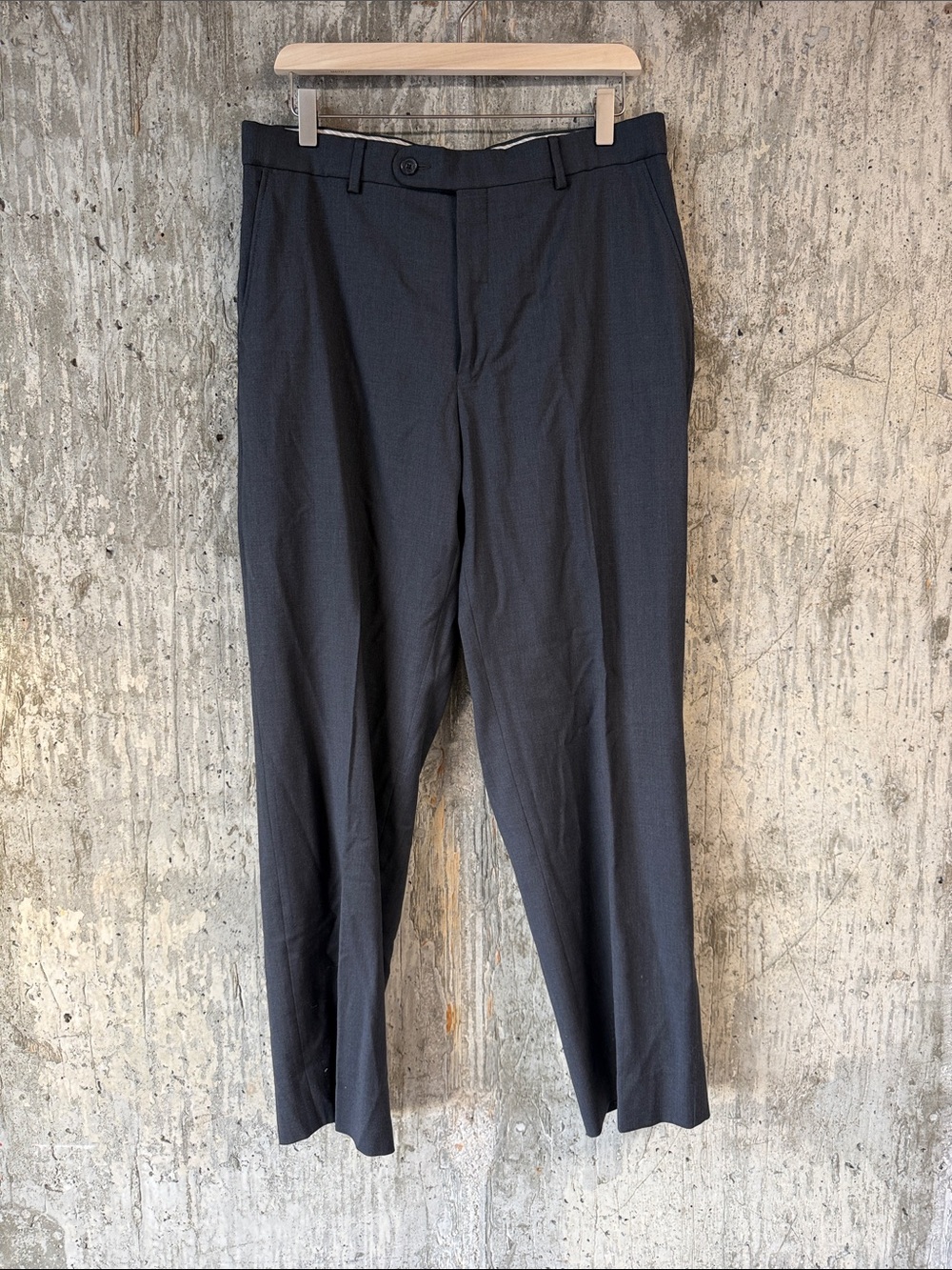 BALLIN Men's Super 120s Wool Comfort-EZE Dress Pants Size 36 In Mid Grey